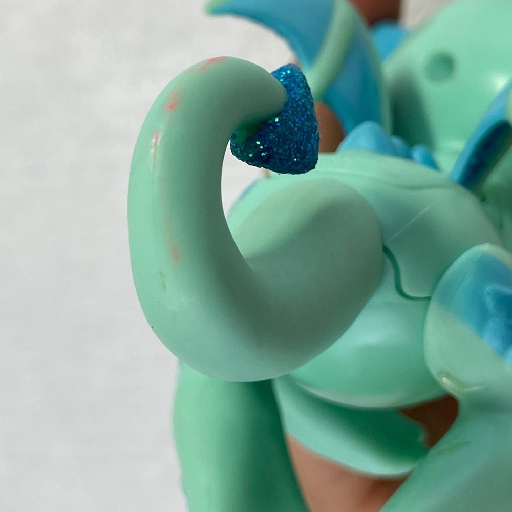Working WowWee Fingerlings Baby Dragon Interactive Toy Mint Green Blue Glitter - Picture 5 of 9